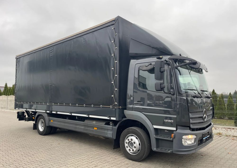 Mercedes-Benz ATEGO 1230 - Pressukapelli kuorma-auto: kuva Mercedes-Benz ATEGO 1230 - Pressukapelli kuorma-auto Mercedes-Benz ATEGO 1230 - Pressukapelli kuorma-auto: kuva Mercedes-Benz ATEGO 1230 - Pressukapelli kuorma-auto
