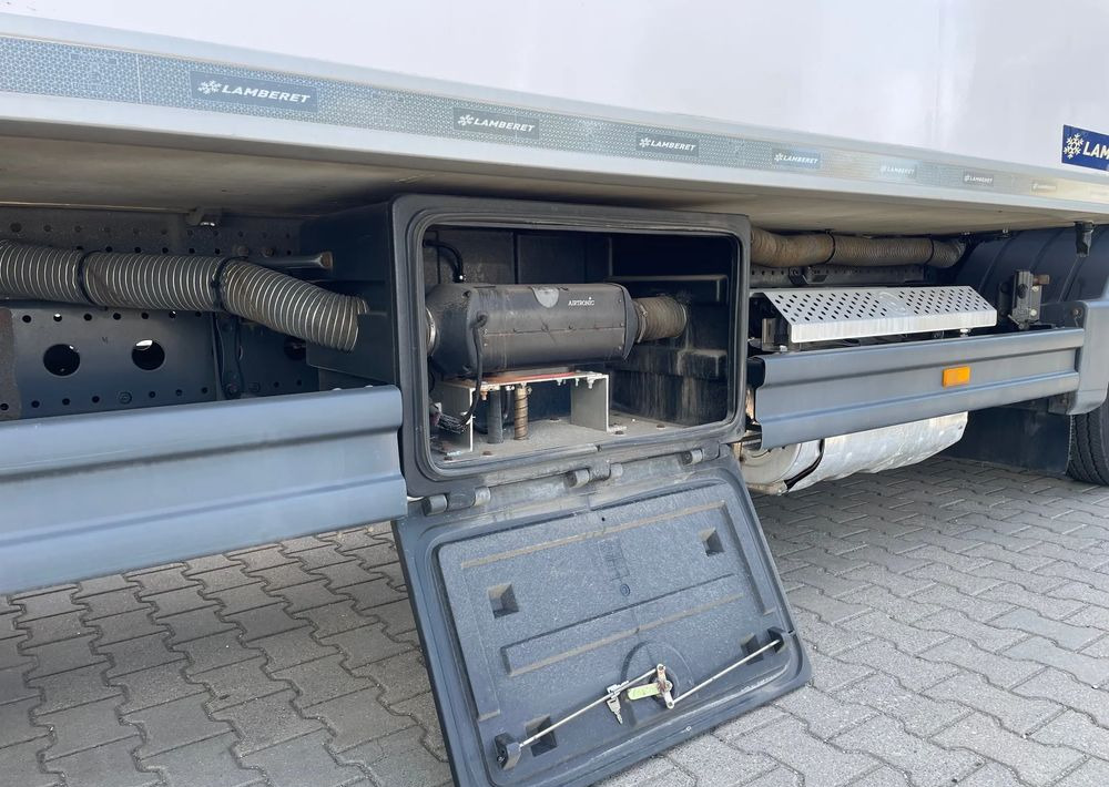 Mercedes-Benz ATEGO 818, IZOTERMA OGRZEWANA! - Umpikori kuorma-auto: kuva Mercedes-Benz ATEGO 818, IZOTERMA OGRZEWANA! - Umpikori kuorma-auto Mercedes-Benz ATEGO 818, IZOTERMA OGRZEWANA! - Umpikori kuorma-auto: kuva Mercedes-Benz ATEGO 818, IZOTERMA OGRZEWANA! - Umpikori kuorma-auto