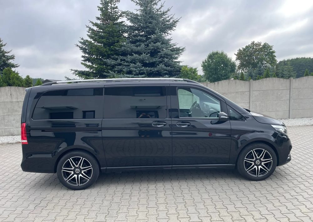 Mercedes-Benz Klasa V 300 d lang 9G-TRONIC Exclusive - Farmari: kuva Mercedes-Benz Klasa V 300 d lang 9G-TRONIC Exclusive - Farmari Mercedes-Benz Klasa V 300 d lang 9G-TRONIC Exclusive - Farmari: kuva Mercedes-Benz Klasa V 300 d lang 9G-TRONIC Exclusive - Farmari