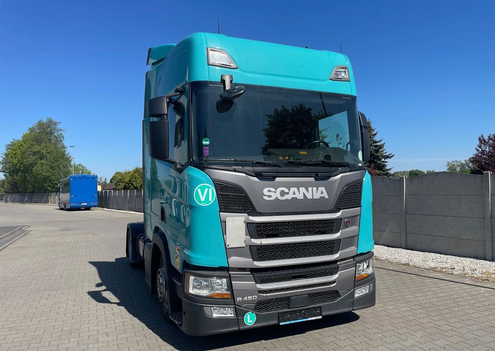 Scania R450 LowDeck, Mega - Vetopöytäauto: kuva  Scania R450 LowDeck, Mega - Vetopöytäauto Scania R450 LowDeck, Mega - Vetopöytäauto: kuva  Scania R450 LowDeck, Mega - Vetopöytäauto