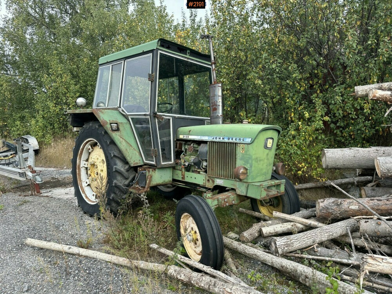 John Deere 2130 Tractor - Traktori: kuva John Deere 2130 Tractor - Traktori John Deere 2130 Tractor - Traktori: kuva John Deere 2130 Tractor - Traktori