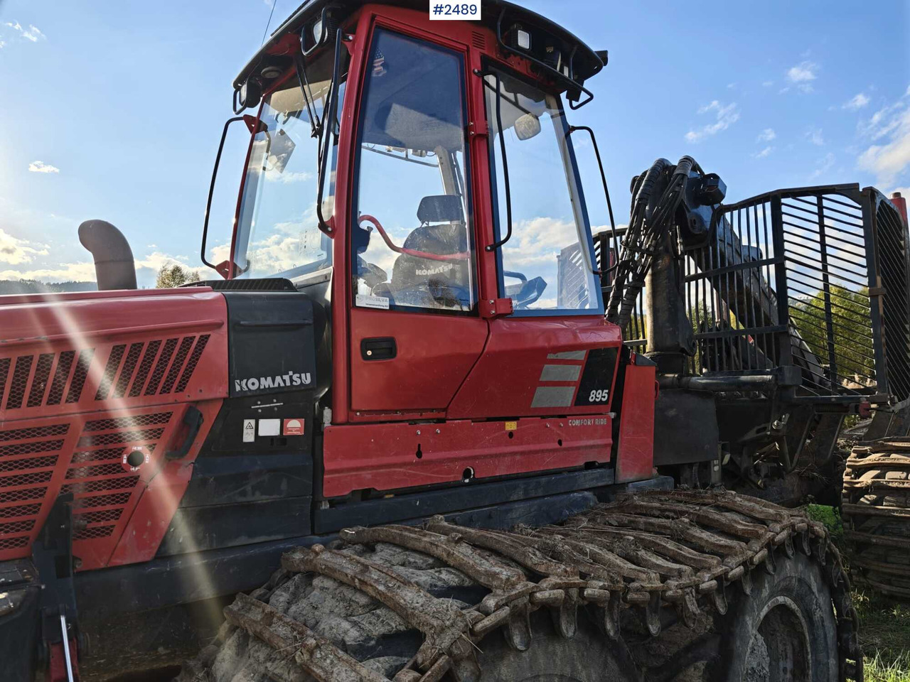 Kuormatraktori Komatsu 895 Forwarder (VIDEO): kuva Kuormatraktori Komatsu 895 Forwarder (VIDEO)