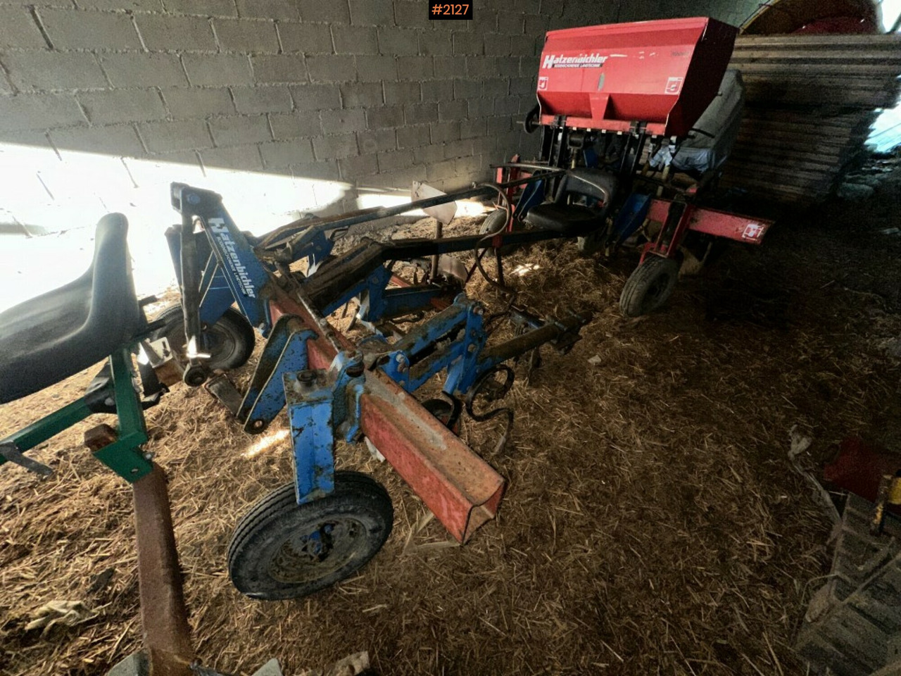 Row crop cleaner Hatzenbichler - Maanmuokkauskone: kuva Row crop cleaner Hatzenbichler - Maanmuokkauskone Row crop cleaner Hatzenbichler - Maanmuokkauskone: kuva Row crop cleaner Hatzenbichler - Maanmuokkauskone