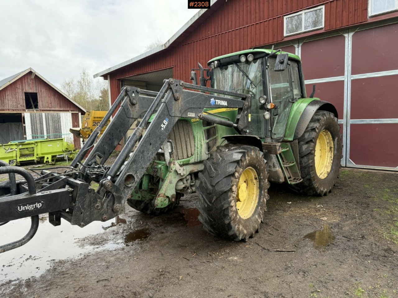 Tractor John Deere 6930 Premium with front loader (see video) - Traktori: kuva tractor John Deere 6930 Premium with front loader (see video) - Traktori Tractor John Deere 6930 Premium with front loader (see video) - Traktori: kuva tractor John Deere 6930 Premium with front loader (see video) - Traktori