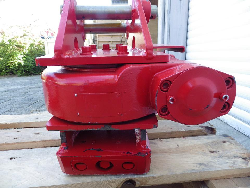 Dreh oder Schwenkkopf-Power-Tilt MS01 Minibagger 30er Bolzen - Rototilt: kuva Dreh oder Schwenkkopf-Power-Tilt MS01 Minibagger 30er Bolzen - Rototilt Dreh oder Schwenkkopf-Power-Tilt MS01 Minibagger 30er Bolzen - Rototilt: kuva Dreh oder Schwenkkopf-Power-Tilt MS01 Minibagger 30er Bolzen - Rototilt