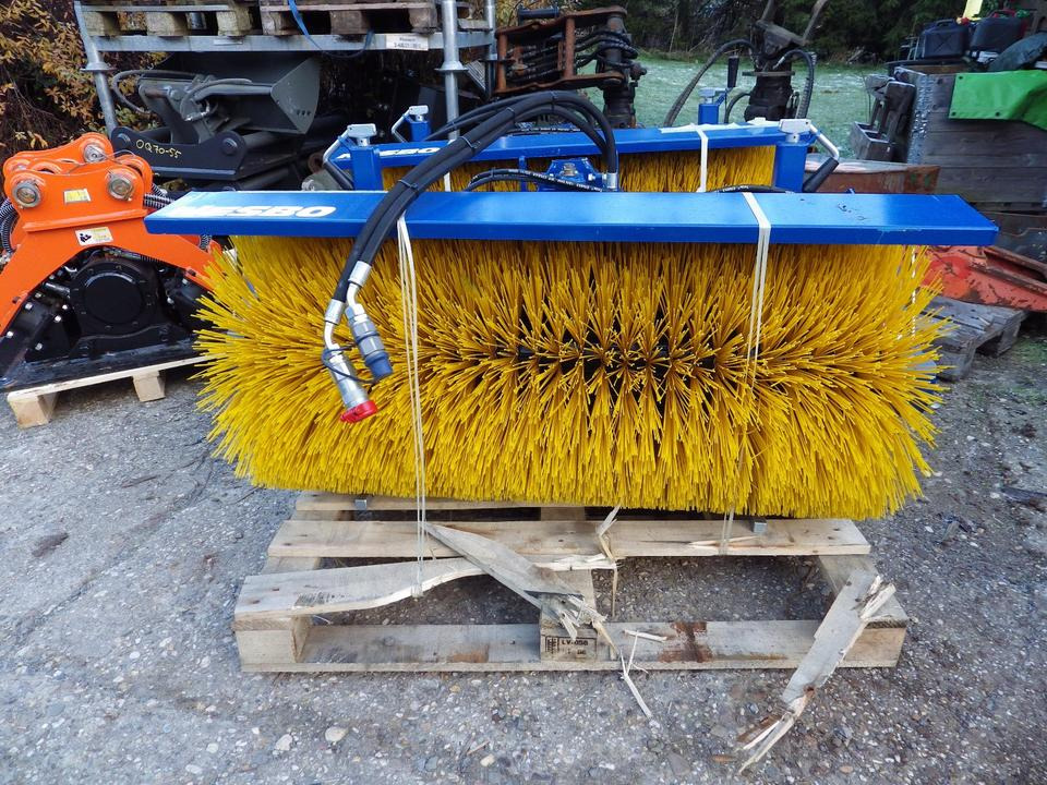 Front Kehrmaschine vollhydraulisch 1200NESBO ISEKI (2200 netto) - Harjakone: kuva Front Kehrmaschine vollhydraulisch 1200NESBO ISEKI (2200 netto) - Harjakone Front Kehrmaschine vollhydraulisch 1200NESBO ISEKI (2200 netto) - Harjakone: kuva Front Kehrmaschine vollhydraulisch 1200NESBO ISEKI (2200 netto) - Harjakone