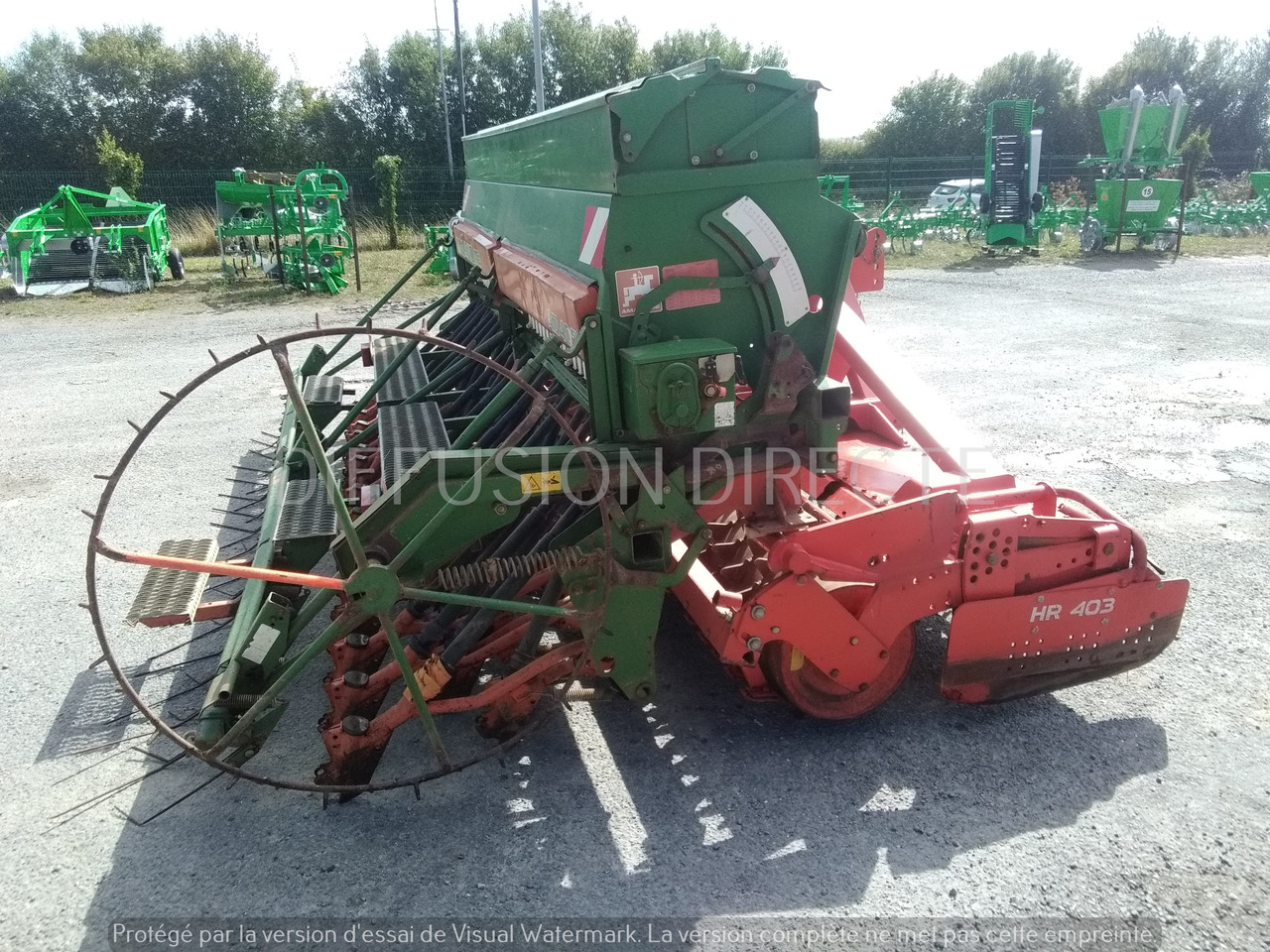 AMAZONE COMBINE DE SEMIS AD 402 - Kylvölannoitin: kuva AMAZONE COMBINE DE SEMIS AD 402 - Kylvölannoitin AMAZONE COMBINE DE SEMIS AD 402 - Kylvölannoitin: kuva AMAZONE COMBINE DE SEMIS AD 402 - Kylvölannoitin