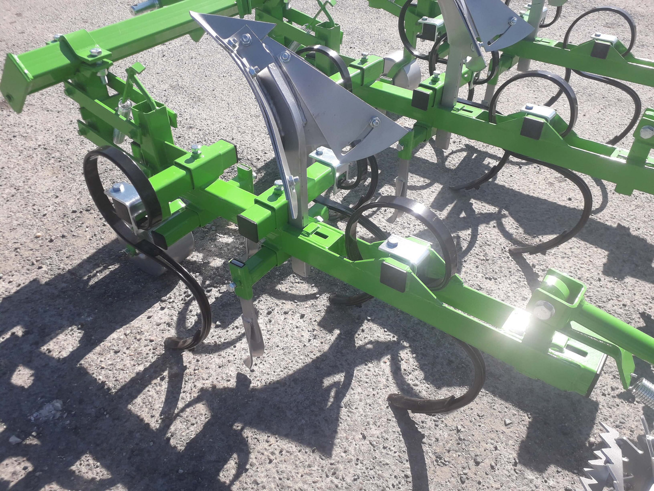 BOMET Bineuse Butteuse à rouleaux 2 rangs NORMA - Äes: kuva BOMET Bineuse Butteuse à rouleaux 2 rangs NORMA - Äes BOMET Bineuse Butteuse à rouleaux 2 rangs NORMA - Äes: kuva BOMET Bineuse Butteuse à rouleaux 2 rangs NORMA - Äes