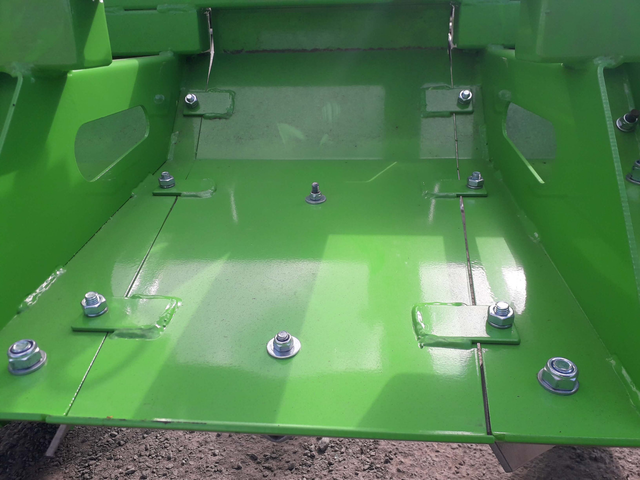 BOMET Butteuse avec cape arrière 2 rangs (tôles démontables) NOCTU - Maanmuokkauskone: kuva BOMET Butteuse avec cape arrière 2 rangs (tôles démontables) NOCTU - Maanmuokkauskone BOMET Butteuse avec cape arrière 2 rangs (tôles démontables) NOCTU - Maanmuokkauskone: kuva BOMET Butteuse avec cape arrière 2 rangs (tôles démontables) NOCTU - Maanmuokkauskone