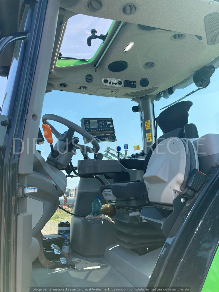 DEUTZ-FAHR TRACTEUR AGRICOLE 6125 C RV SHIFT - Traktori: kuva DEUTZ-FAHR TRACTEUR AGRICOLE 6125 C RV SHIFT - Traktori DEUTZ-FAHR TRACTEUR AGRICOLE 6125 C RV SHIFT - Traktori: kuva DEUTZ-FAHR TRACTEUR AGRICOLE 6125 C RV SHIFT - Traktori