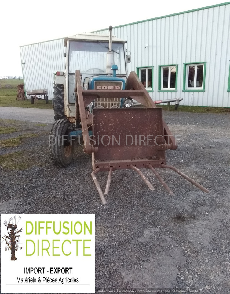 FORD TRACTEUR AGRICOLE 5000 SUPER MAJOR - Traktori: kuva FORD TRACTEUR AGRICOLE 5000 SUPER MAJOR - Traktori FORD TRACTEUR AGRICOLE 5000 SUPER MAJOR - Traktori: kuva FORD TRACTEUR AGRICOLE 5000 SUPER MAJOR - Traktori