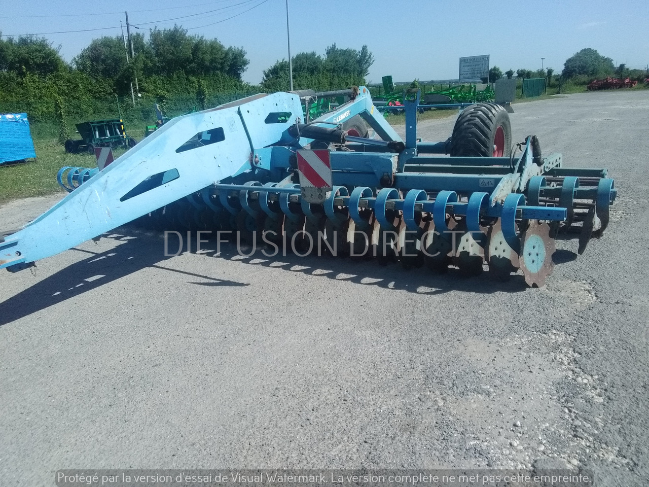 LEMKEN DECHAUMEUR A DISQUES HELIODOR H 8 SF - Lautasäes: kuva LEMKEN DECHAUMEUR A DISQUES HELIODOR H 8 SF - Lautasäes LEMKEN DECHAUMEUR A DISQUES HELIODOR H 8 SF - Lautasäes: kuva LEMKEN DECHAUMEUR A DISQUES HELIODOR H 8 SF - Lautasäes