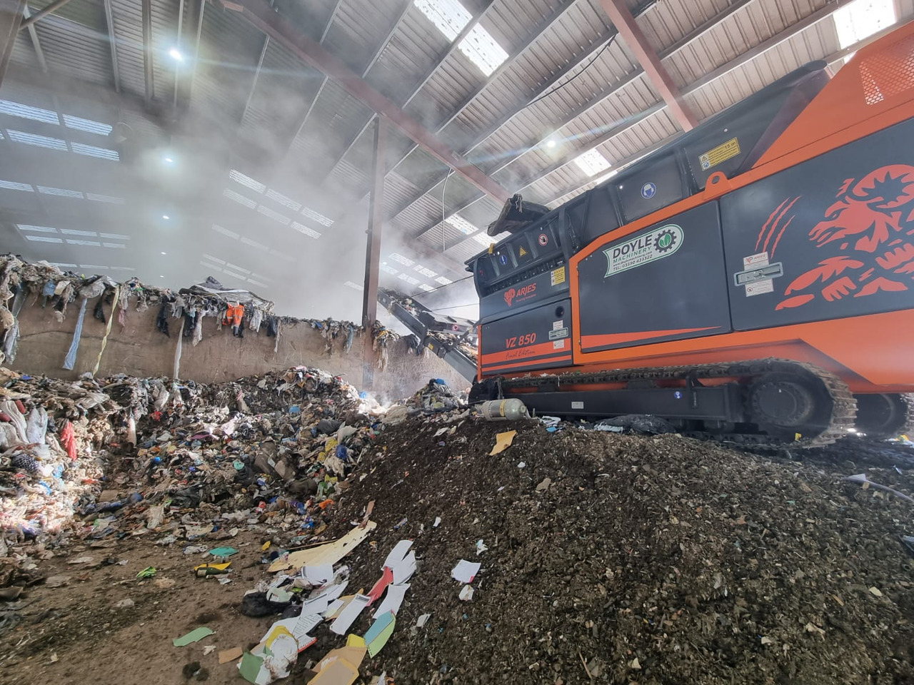 Arjes VZ850DK - Jätemurskain: kuva Arjes VZ850DK - Jätemurskain Arjes VZ850DK - Jätemurskain: kuva Arjes VZ850DK - Jätemurskain