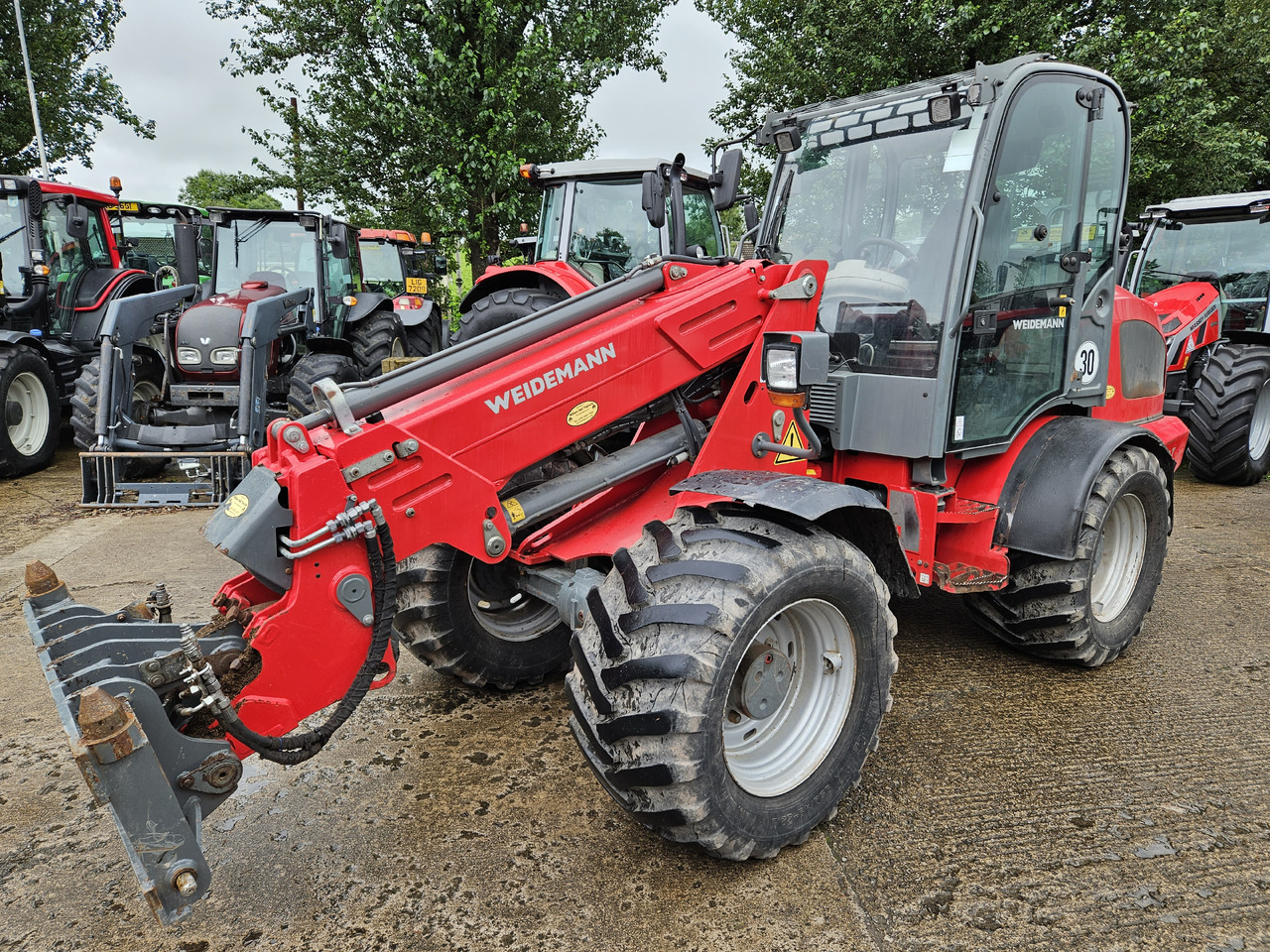 2018 Weidemann 3080 - Teleskooppikuormaaja: kuva 2018 Weidemann 3080 - Teleskooppikuormaaja 2018 Weidemann 3080 - Teleskooppikuormaaja: kuva 2018 Weidemann 3080 - Teleskooppikuormaaja