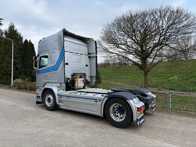 Scania R520 4X2-Retarder-EUR6- 2xTank NL Truck - Vetopöytäauto: kuva Scania R520 4X2-Retarder-EUR6- 2xTank NL Truck - Vetopöytäauto Scania R520 4X2-Retarder-EUR6- 2xTank NL Truck - Vetopöytäauto: kuva Scania R520 4X2-Retarder-EUR6- 2xTank NL Truck - Vetopöytäauto