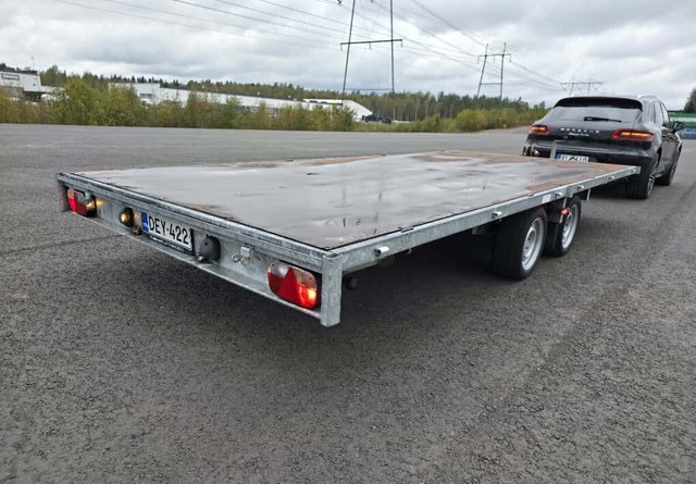 EduardP4 3000kg - Lavaperävaunu: kuva EduardP4 3000kg - Lavaperävaunu EduardP4 3000kg - Lavaperävaunu: kuva EduardP4 3000kg - Lavaperävaunu