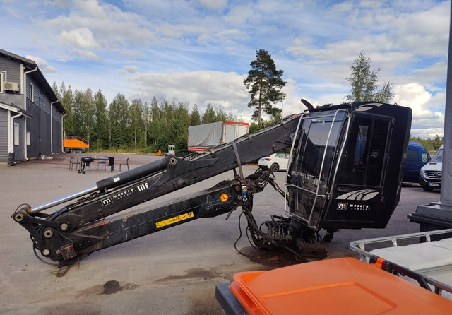 LogliftMesera / Loglift F111FT Sähköohjattu - Kappaletavaranosturi: kuva LogliftMesera / Loglift F111FT Sähköohjattu - Kappaletavaranosturi LogliftMesera / Loglift F111FT Sähköohjattu - Kappaletavaranosturi: kuva LogliftMesera / Loglift F111FT Sähköohjattu - Kappaletavaranosturi