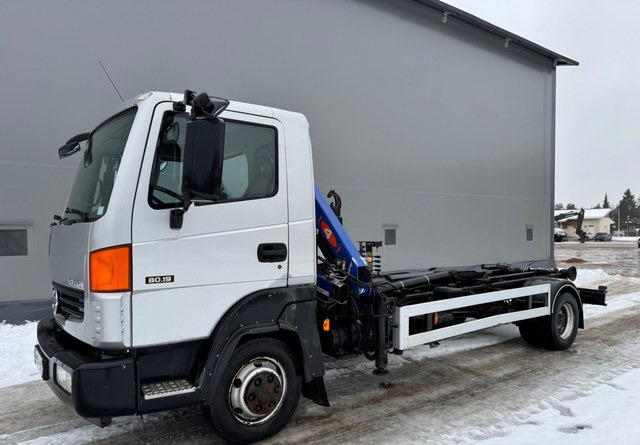 NissanAtleon - Koukkulava kuorma-auto, Nosturiauto: kuva NissanAtleon - Koukkulava kuorma-auto, Nosturiauto NissanAtleon - Koukkulava kuorma-auto, Nosturiauto: kuva NissanAtleon - Koukkulava kuorma-auto, Nosturiauto