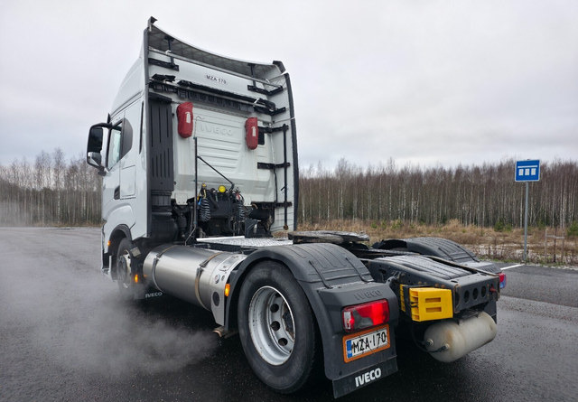 IvecoS-Way 460 4x2 LNG / LBG - Vetopöytäauto: kuva IvecoS-Way 460 4x2 LNG / LBG - Vetopöytäauto IvecoS-Way 460 4x2 LNG / LBG - Vetopöytäauto: kuva IvecoS-Way 460 4x2 LNG / LBG - Vetopöytäauto