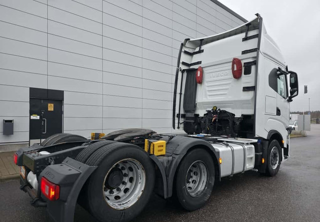 IvecoS-Way 480 6x2 Hieno! - Vetopöytäauto: kuva IvecoS-Way 480 6x2 Hieno! - Vetopöytäauto IvecoS-Way 480 6x2 Hieno! - Vetopöytäauto: kuva IvecoS-Way 480 6x2 Hieno! - Vetopöytäauto