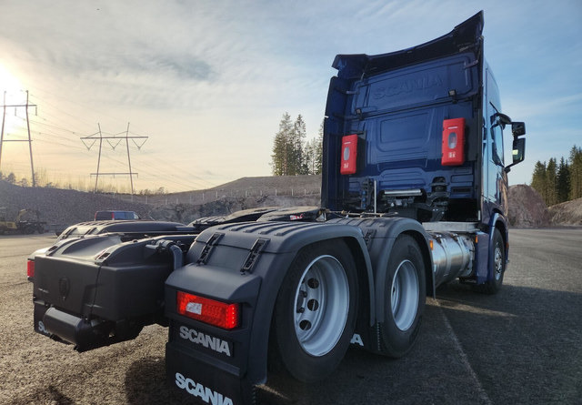 ScaniaR410 LNG / LBG 6x2 - Vetopöytäauto: kuva ScaniaR410 LNG / LBG 6x2 - Vetopöytäauto ScaniaR410 LNG / LBG 6x2 - Vetopöytäauto: kuva ScaniaR410 LNG / LBG 6x2 - Vetopöytäauto