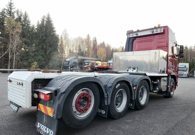 Volvo FH16 600 8x4 - Vetopöytäauto: kuva Volvo FH16 600 8x4 - Vetopöytäauto Volvo FH16 600 8x4 - Vetopöytäauto: kuva Volvo FH16 600 8x4 - Vetopöytäauto