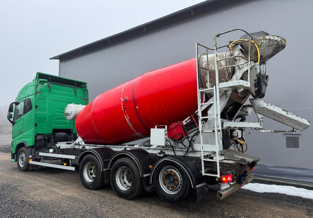 VolvoFH16 650 8x4 - Betoniauto: kuva VolvoFH16 650 8x4 - Betoniauto VolvoFH16 650 8x4 - Betoniauto: kuva VolvoFH16 650 8x4 - Betoniauto