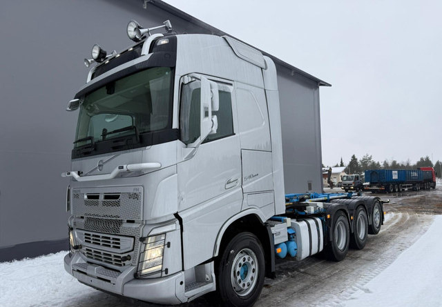 VolvoFh13 540 - Koukkulava kuorma-auto: kuva VolvoFh13 540 - Koukkulava kuorma-auto VolvoFh13 540 - Koukkulava kuorma-auto: kuva VolvoFh13 540 - Koukkulava kuorma-auto