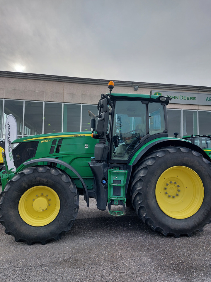 JOHN DEERE 6230R - Traktori: kuva JOHN DEERE 6230R - Traktori JOHN DEERE 6230R - Traktori: kuva JOHN DEERE 6230R - Traktori
