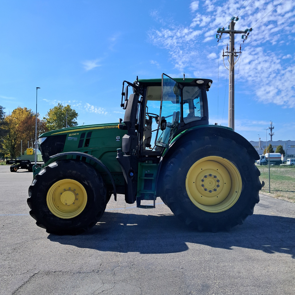 JOHN DEERE 6230R - Traktori: kuva JOHN DEERE 6230R - Traktori JOHN DEERE 6230R - Traktori: kuva JOHN DEERE 6230R - Traktori