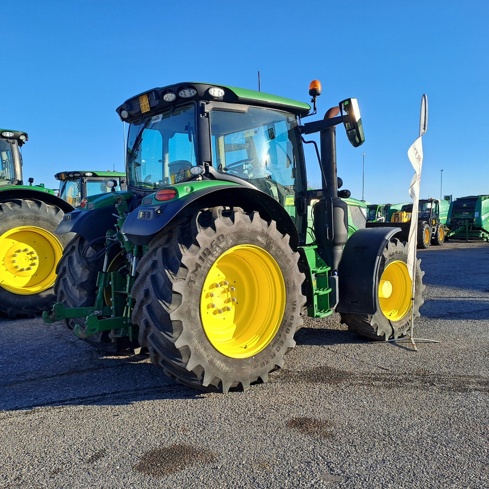 JOHN DEERE 6R 150 - Traktori: kuva JOHN DEERE 6R 150 - Traktori JOHN DEERE 6R 150 - Traktori: kuva JOHN DEERE 6R 150 - Traktori