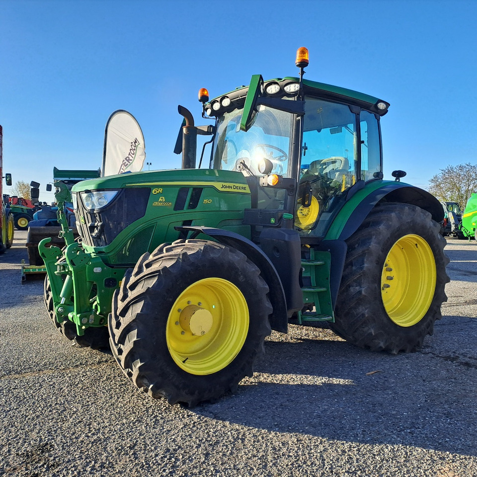 JOHN DEERE 6R 150 - Traktori: kuva JOHN DEERE 6R 150 - Traktori JOHN DEERE 6R 150 - Traktori: kuva JOHN DEERE 6R 150 - Traktori