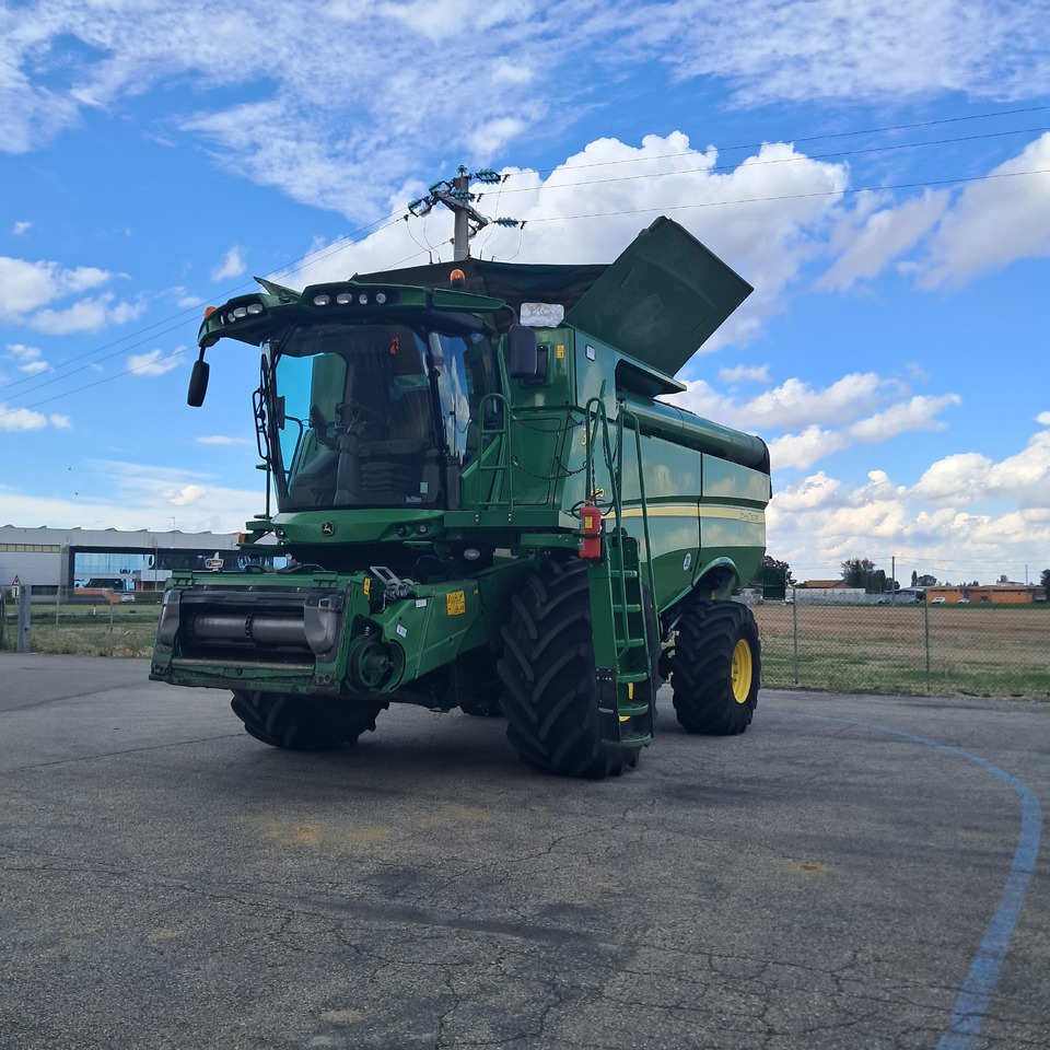 MIETITREBBIA JOHN DEERE S660 - Leikkuupuimuri: kuva MIETITREBBIA JOHN DEERE S660 - Leikkuupuimuri MIETITREBBIA JOHN DEERE S660 - Leikkuupuimuri: kuva MIETITREBBIA JOHN DEERE S660 - Leikkuupuimuri