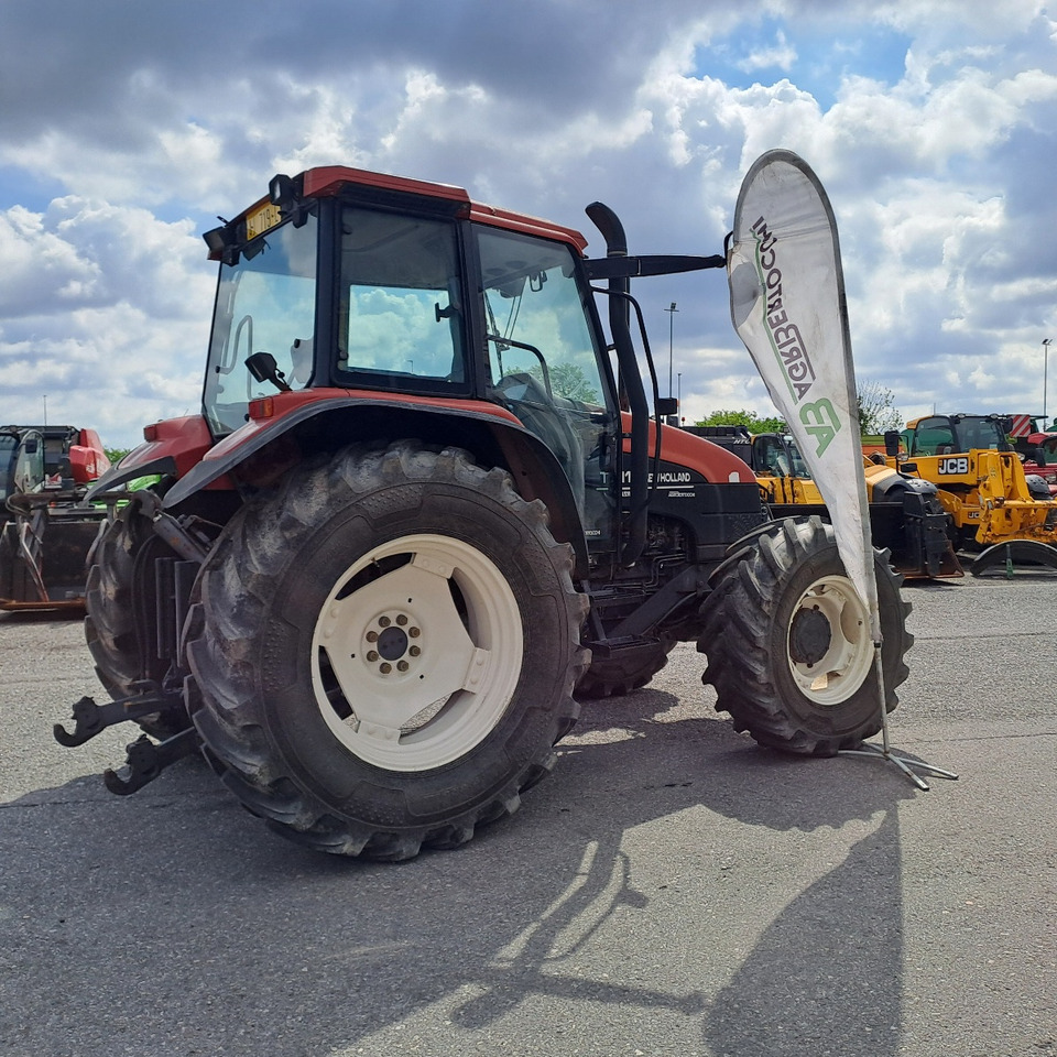 NEW HOLLAND FIATAGRI TS 110 - Traktori: kuva NEW HOLLAND FIATAGRI TS 110 - Traktori NEW HOLLAND FIATAGRI TS 110 - Traktori: kuva NEW HOLLAND FIATAGRI TS 110 - Traktori