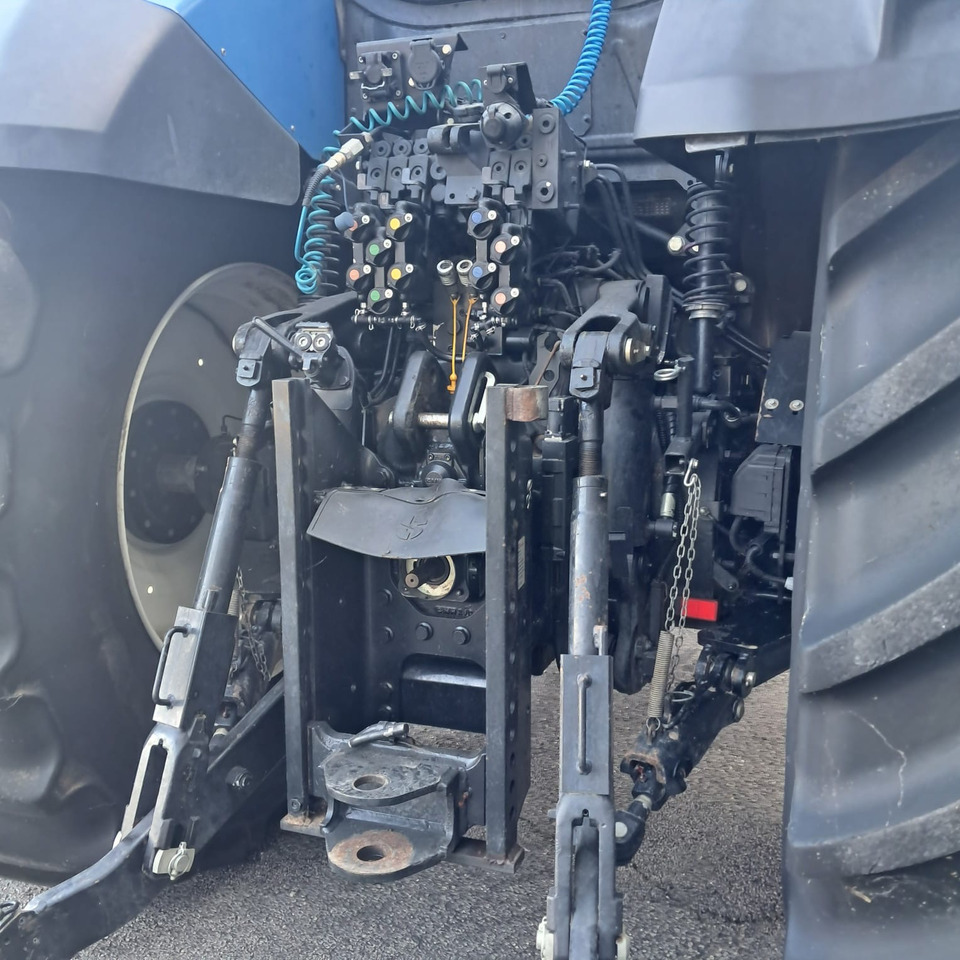 NEW HOLLAND T7 HD - Traktori: kuva NEW HOLLAND T7 HD - Traktori NEW HOLLAND T7 HD - Traktori: kuva NEW HOLLAND T7 HD - Traktori
