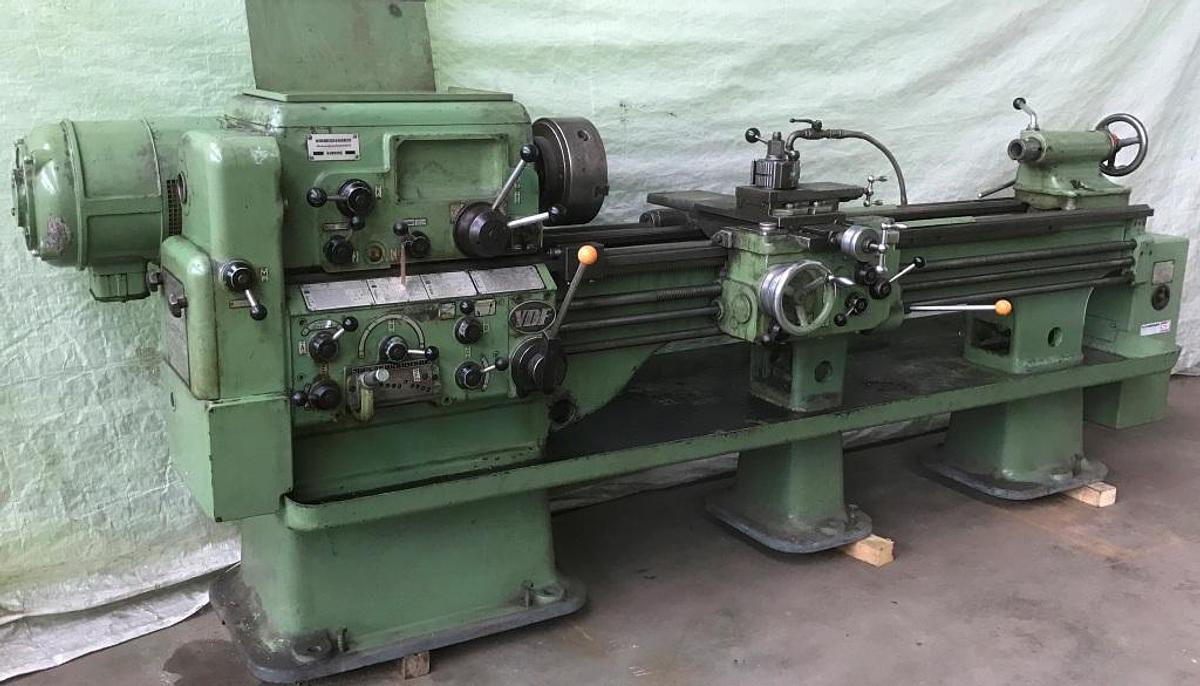 Leit- u. Zugspindeldrehmaschine VDF-HEIDENREICH & HARBECK - Metallisorvi: kuva Leit- u. Zugspindeldrehmaschine VDF-HEIDENREICH & HARBECK - Metallisorvi Leit- u. Zugspindeldrehmaschine VDF-HEIDENREICH & HARBECK - Metallisorvi: kuva Leit- u. Zugspindeldrehmaschine VDF-HEIDENREICH & HARBECK - Metallisorvi