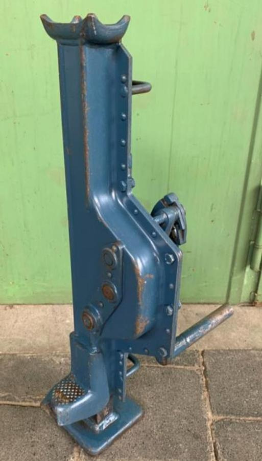 Stockwinde BÖCKER - Varastokone: kuva Stockwinde BÖCKER - Varastokone Stockwinde BÖCKER - Varastokone: kuva Stockwinde BÖCKER - Varastokone