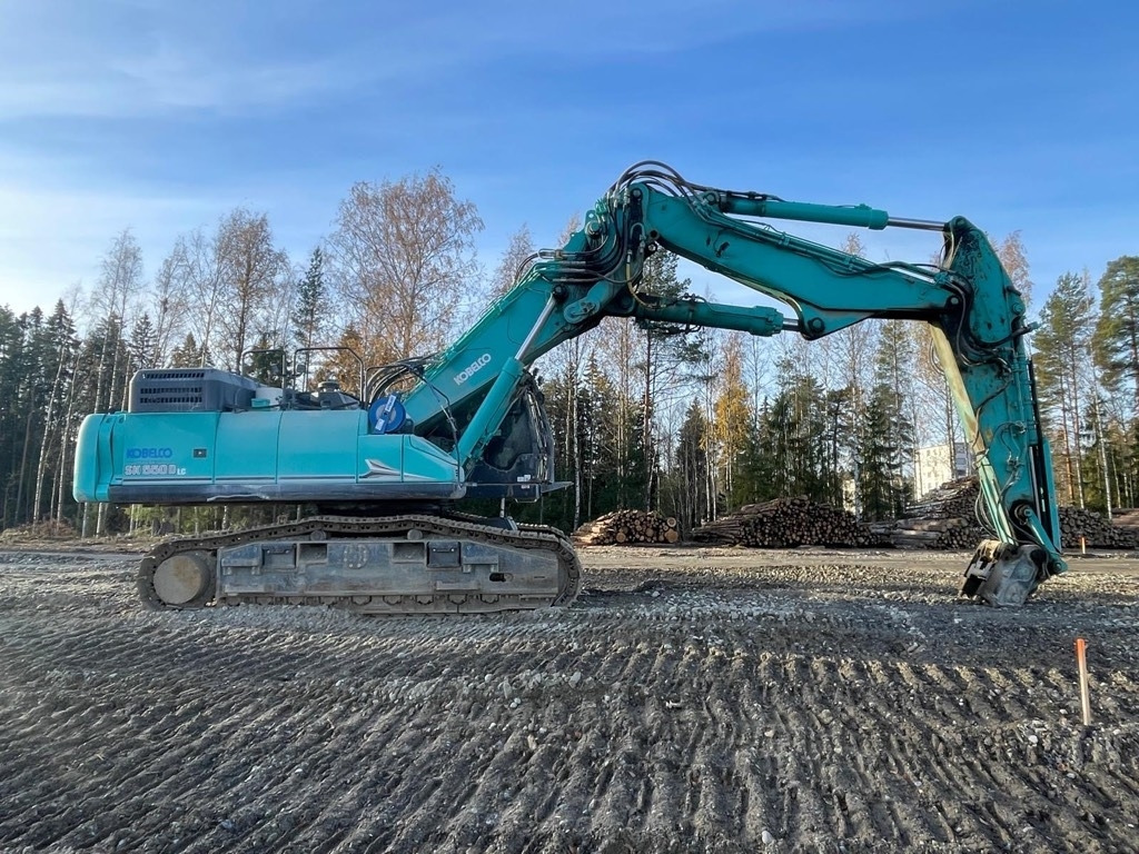 Kobelco SK 550 D LC -11  - Purkukaivukoneen: kuva Kobelco SK 550 D LC -11  - Purkukaivukoneen Kobelco SK 550 D LC -11  - Purkukaivukoneen: kuva Kobelco SK 550 D LC -11  - Purkukaivukoneen