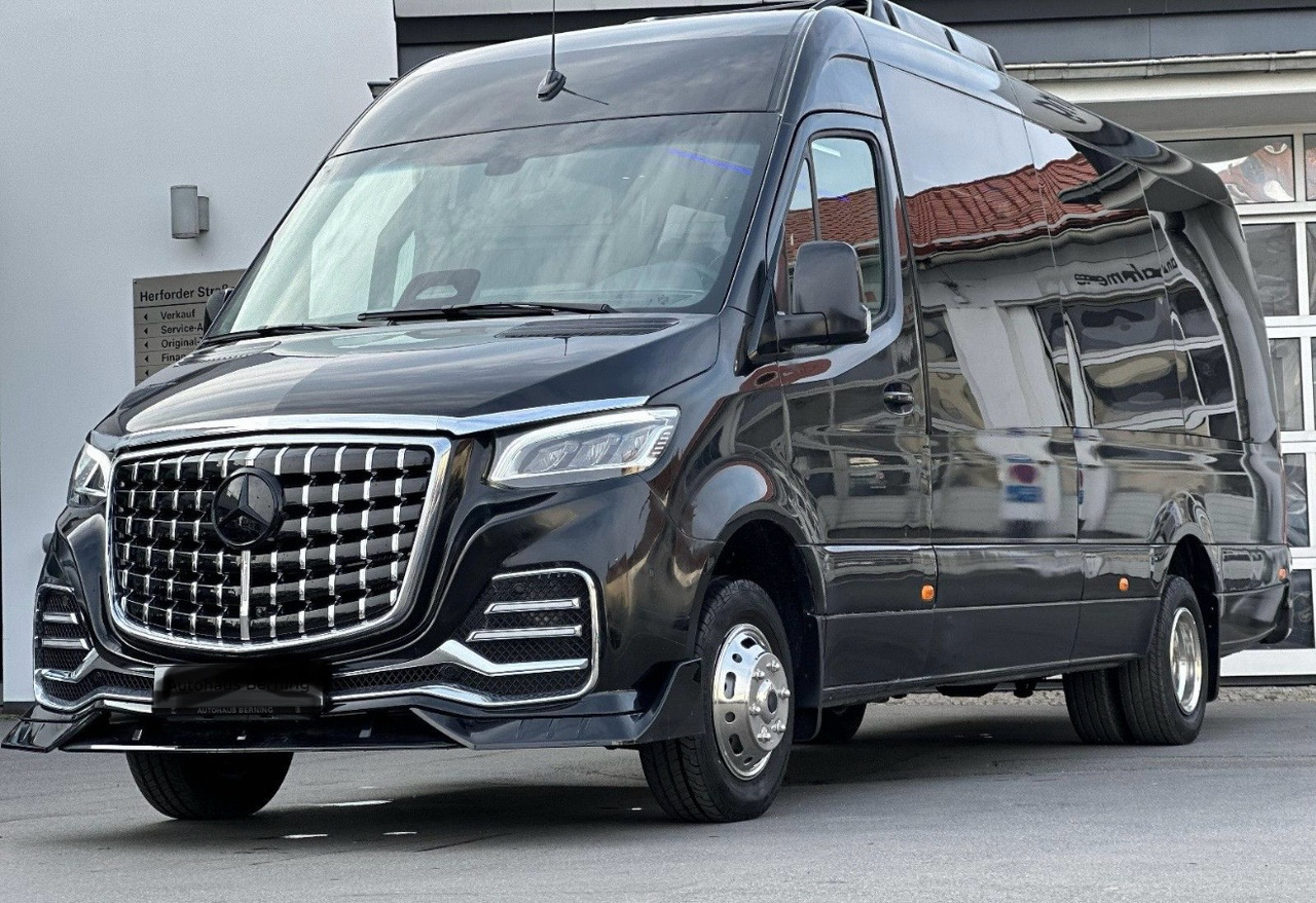 Mercedes Benz Sprinter 519 CDI - Minibussi, Pikkubussi: kuva Mercedes Benz Sprinter 519 CDI - Minibussi, Pikkubussi Mercedes Benz Sprinter 519 CDI - Minibussi, Pikkubussi: kuva Mercedes Benz Sprinter 519 CDI - Minibussi, Pikkubussi