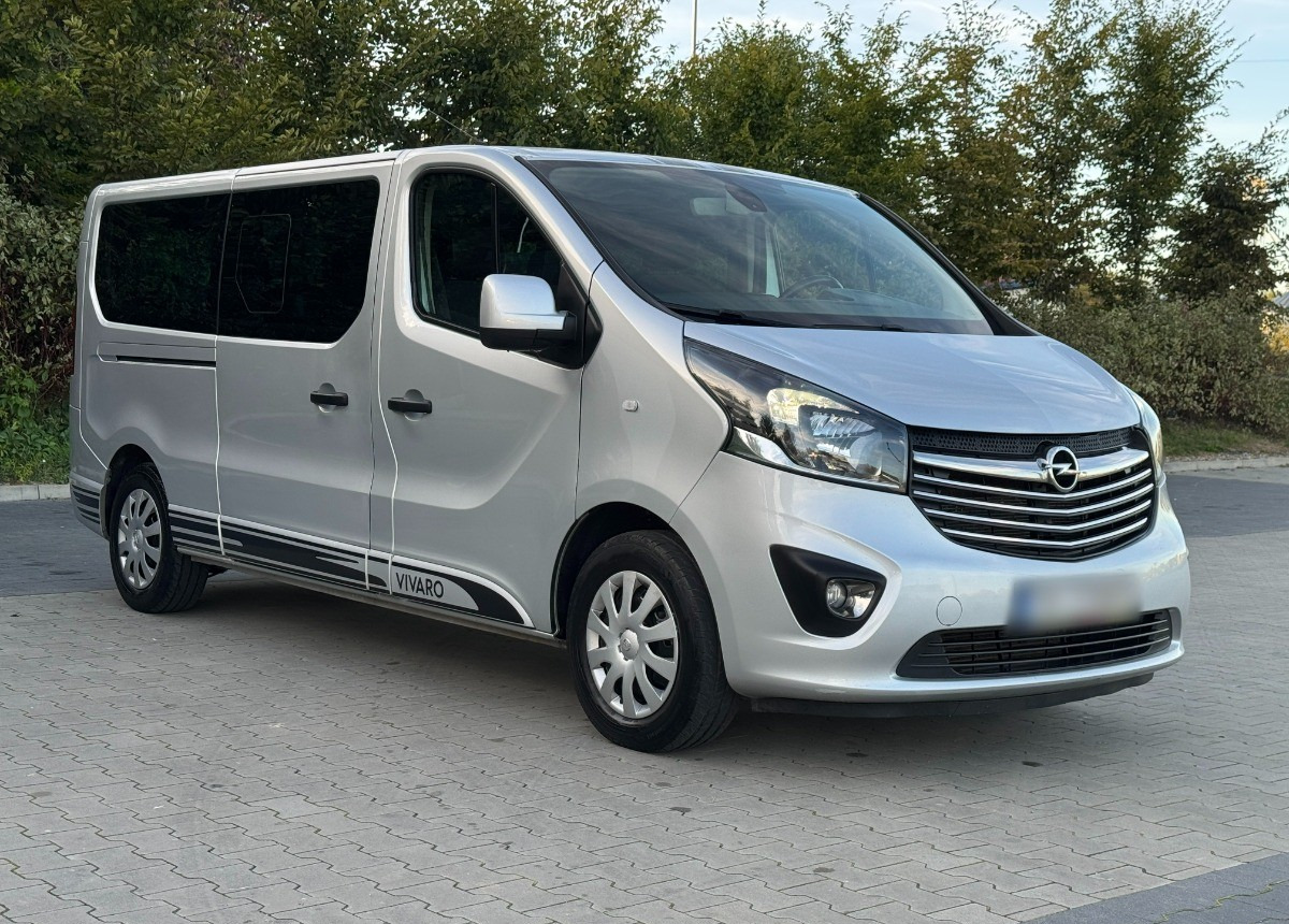 Opel Vivaro 1.6 DCI 145KM 9 osobowy Nawiewy góra dół DOINWESTOWANY Super stan - Farmari: kuva Opel Vivaro 1.6 DCI 145KM 9 osobowy Nawiewy góra dół DOINWESTOWANY Super stan - Farmari Opel Vivaro 1.6 DCI 145KM 9 osobowy Nawiewy góra dół DOINWESTOWANY Super stan - Farmari: kuva Opel Vivaro 1.6 DCI 145KM 9 osobowy Nawiewy góra dół DOINWESTOWANY Super stan - Farmari