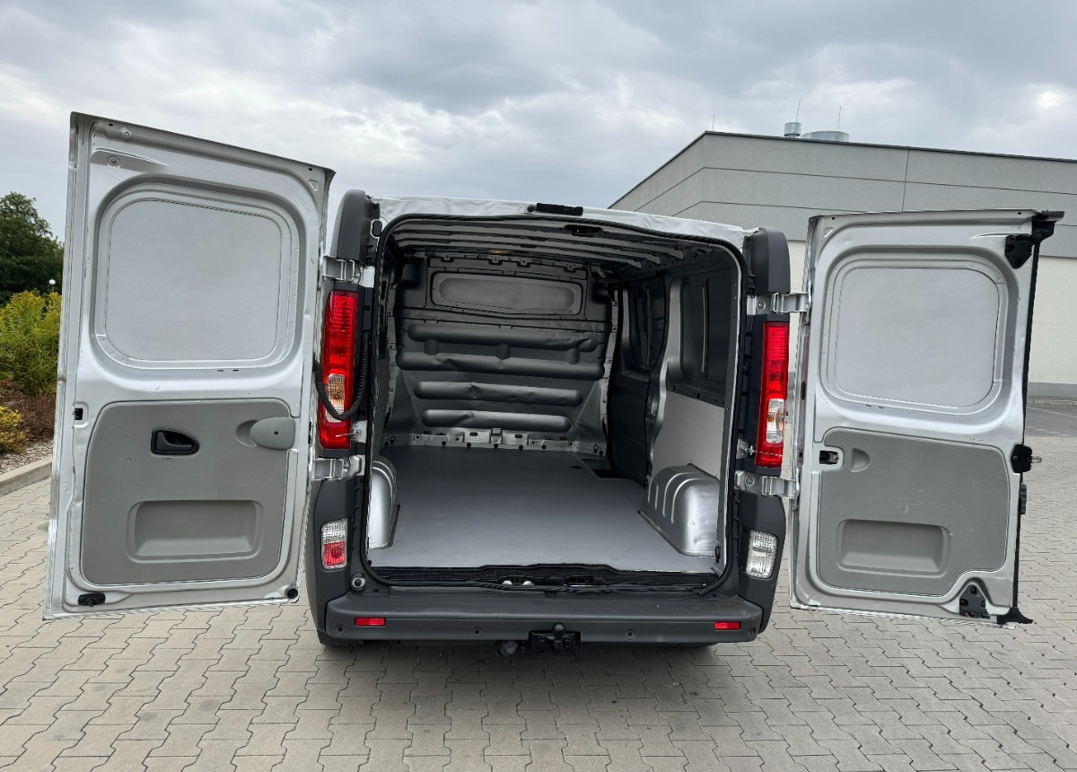 Opel Vivaro 2.0 DCI 115KM 2013 Rok SERWISOWANY Bezwypadkowy Super Stan - Pakettiauto: kuva Opel Vivaro 2.0 DCI 115KM 2013 Rok SERWISOWANY Bezwypadkowy Super Stan - Pakettiauto Opel Vivaro 2.0 DCI 115KM 2013 Rok SERWISOWANY Bezwypadkowy Super Stan - Pakettiauto: kuva Opel Vivaro 2.0 DCI 115KM 2013 Rok SERWISOWANY Bezwypadkowy Super Stan - Pakettiauto