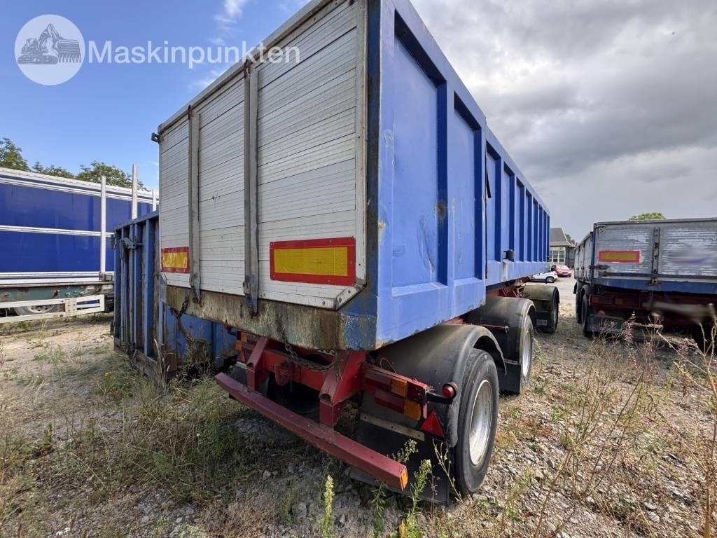 Briab SLB3P30125 AVKORT - Kippiauto perävaunu: kuva Briab SLB3P30125 AVKORT - Kippiauto perävaunu Briab SLB3P30125 AVKORT - Kippiauto perävaunu: kuva Briab SLB3P30125 AVKORT - Kippiauto perävaunu