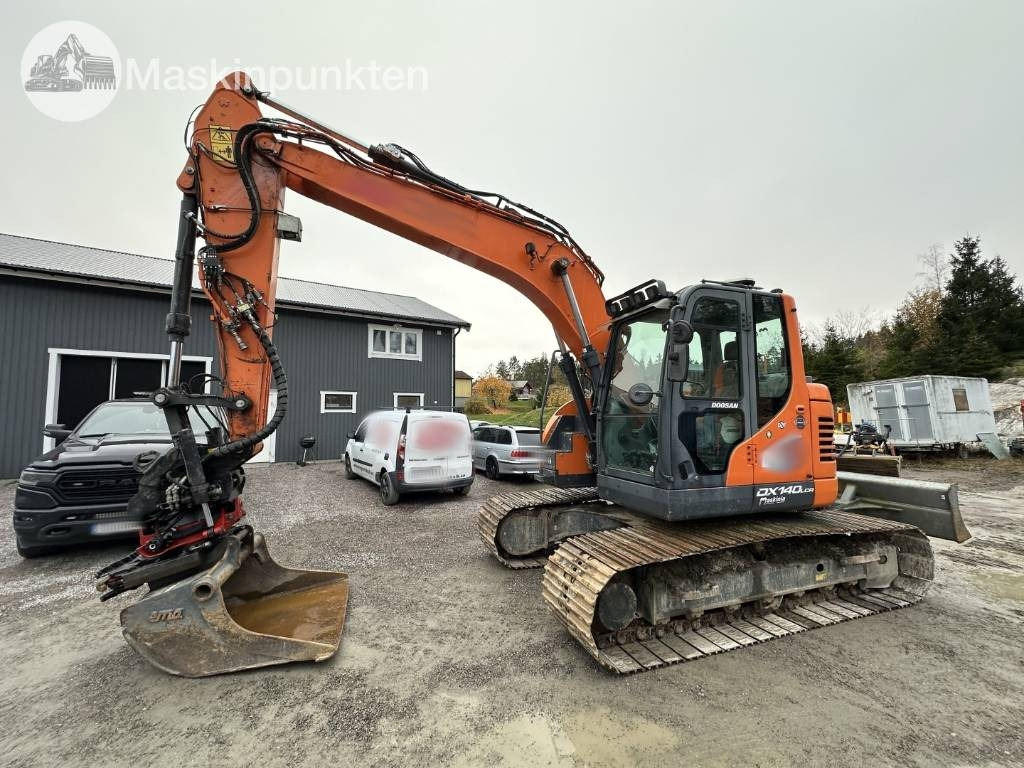 Doosan DX 140 LCR-5  - Telakaivukone: kuva Doosan DX 140 LCR-5  - Telakaivukone Doosan DX 140 LCR-5  - Telakaivukone: kuva Doosan DX 140 LCR-5  - Telakaivukone