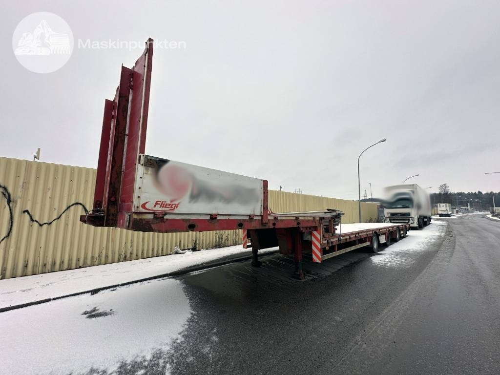 Fliegl SVS 580 T JUMBO - Apuvaunu puoliperävaunu: kuva Fliegl SVS 580 T JUMBO - Apuvaunu puoliperävaunu Fliegl SVS 580 T JUMBO - Apuvaunu puoliperävaunu: kuva Fliegl SVS 580 T JUMBO - Apuvaunu puoliperävaunu