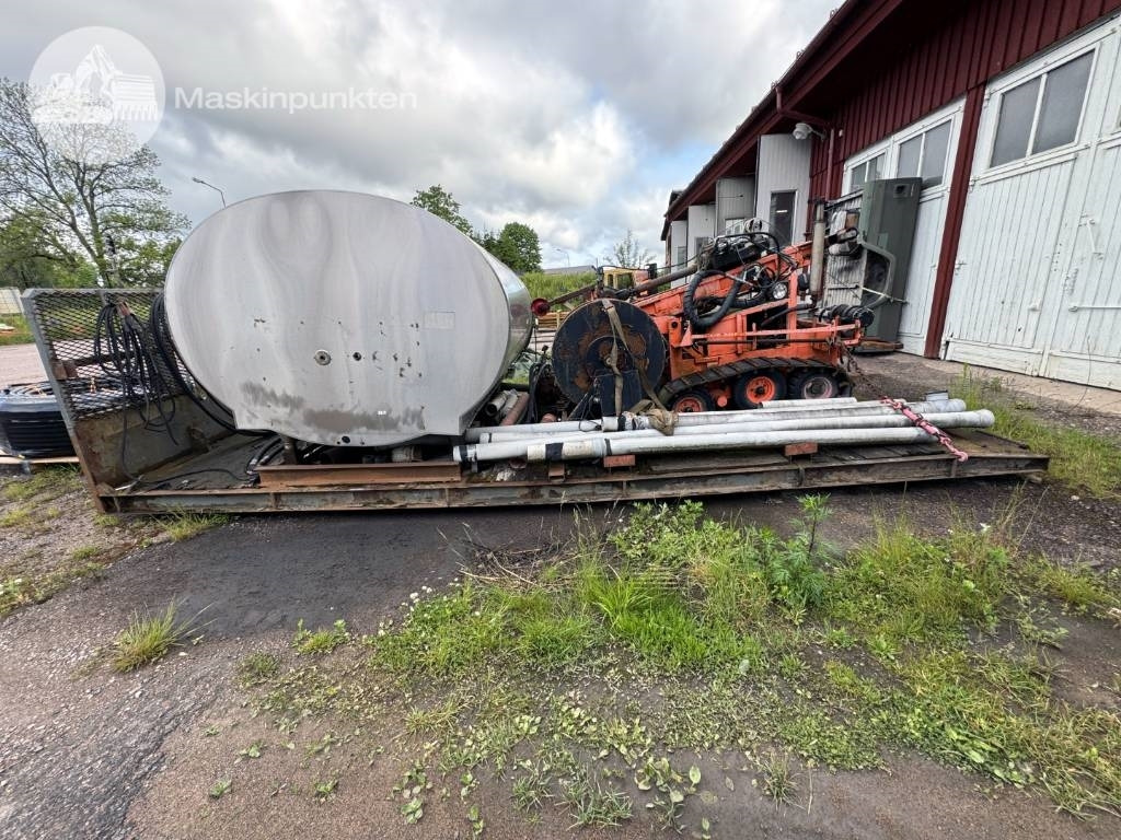 GeotecH Spolningsaggregat på flak - Porakone: kuva GeotecH Spolningsaggregat på flak - Porakone GeotecH Spolningsaggregat på flak - Porakone: kuva GeotecH Spolningsaggregat på flak - Porakone