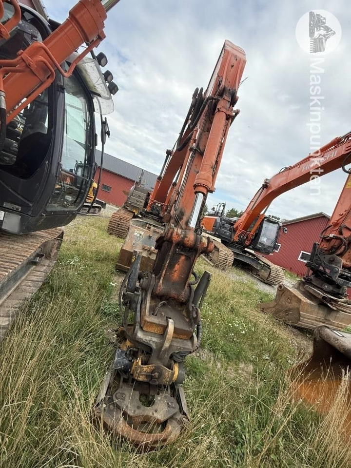 Hitachi ZX 300 LC-6  - Telakaivukone: kuva Hitachi ZX 300 LC-6  - Telakaivukone Hitachi ZX 300 LC-6  - Telakaivukone: kuva Hitachi ZX 300 LC-6  - Telakaivukone