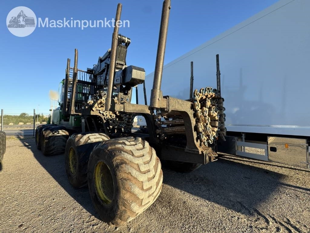 John Deere 1510 E - Kuormatraktori: kuva John Deere 1510 E - Kuormatraktori John Deere 1510 E - Kuormatraktori: kuva John Deere 1510 E - Kuormatraktori