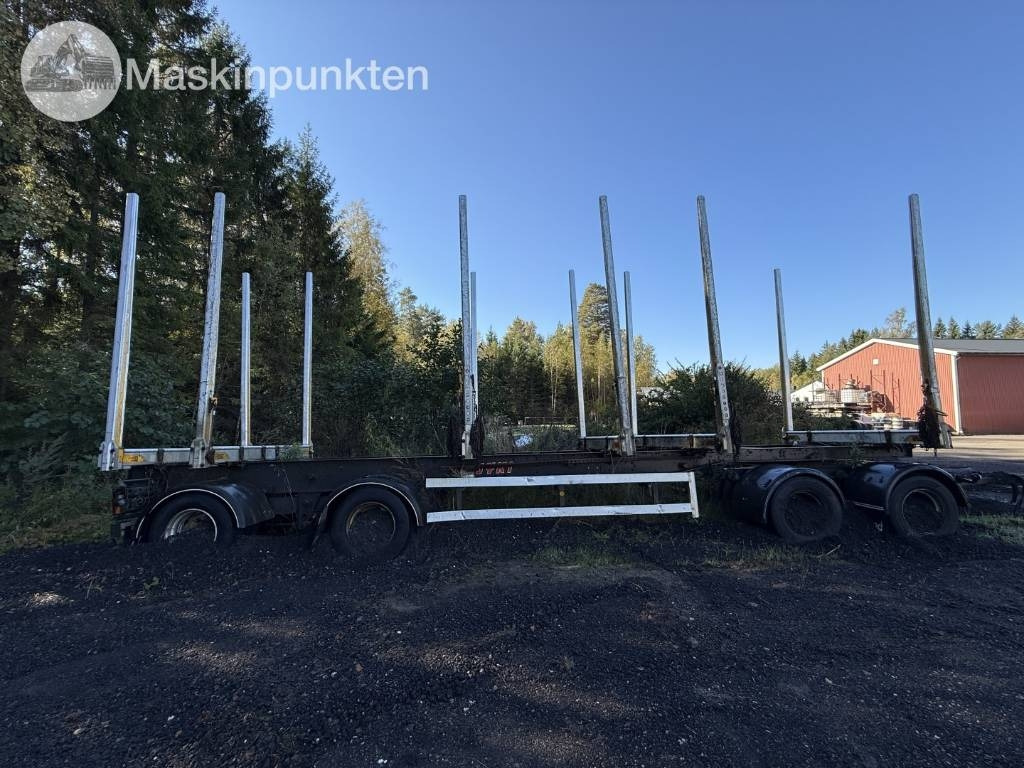 Jyki V 42 T0 - Puutavaraperävaunu: kuva Jyki V 42 T0 - Puutavaraperävaunu Jyki V 42 T0 - Puutavaraperävaunu: kuva Jyki V 42 T0 - Puutavaraperävaunu