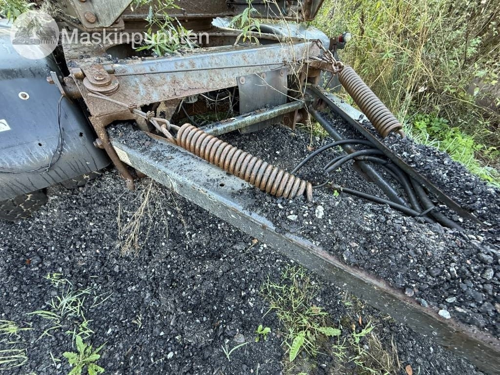 Jyki V 42 T0 - Puutavaraperävaunu: kuva Jyki V 42 T0 - Puutavaraperävaunu Jyki V 42 T0 - Puutavaraperävaunu: kuva Jyki V 42 T0 - Puutavaraperävaunu