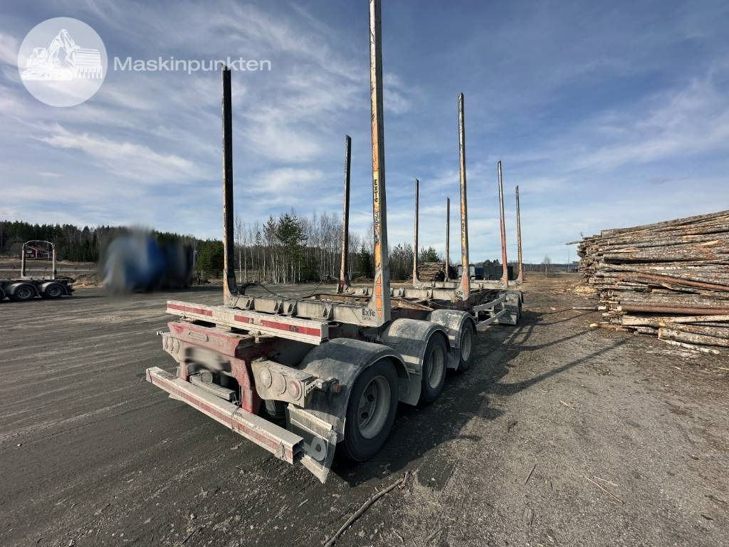 Jyki V 52 TO - Puutavaraperävaunu: kuva Jyki V 52 TO - Puutavaraperävaunu Jyki V 52 TO - Puutavaraperävaunu: kuva Jyki V 52 TO - Puutavaraperävaunu